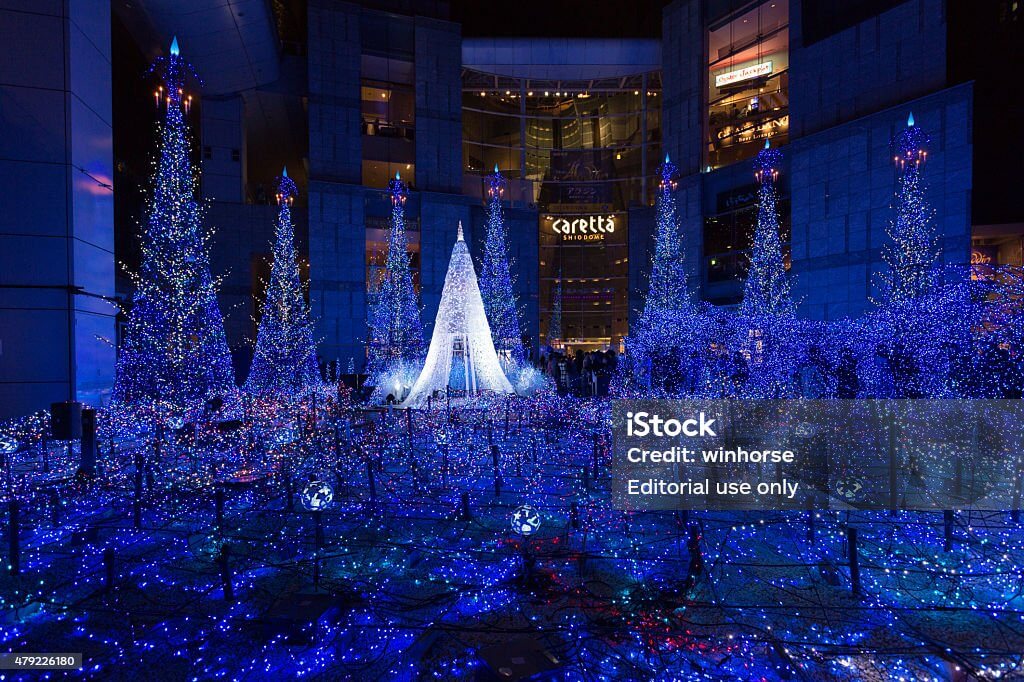 Family-friendly Tokyo winter illumination at Caretta Shiodome's Arabian Nights